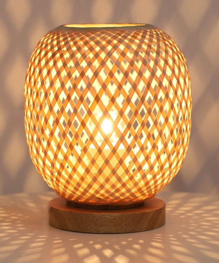 Bamboo lamp